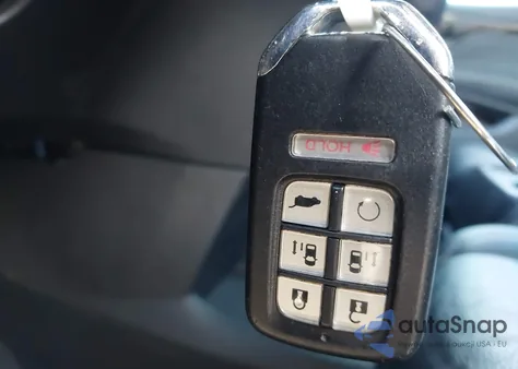 2021 Honda Odyssey Touring из США, поврежденный, VIN 5FNRL6H88MB032150